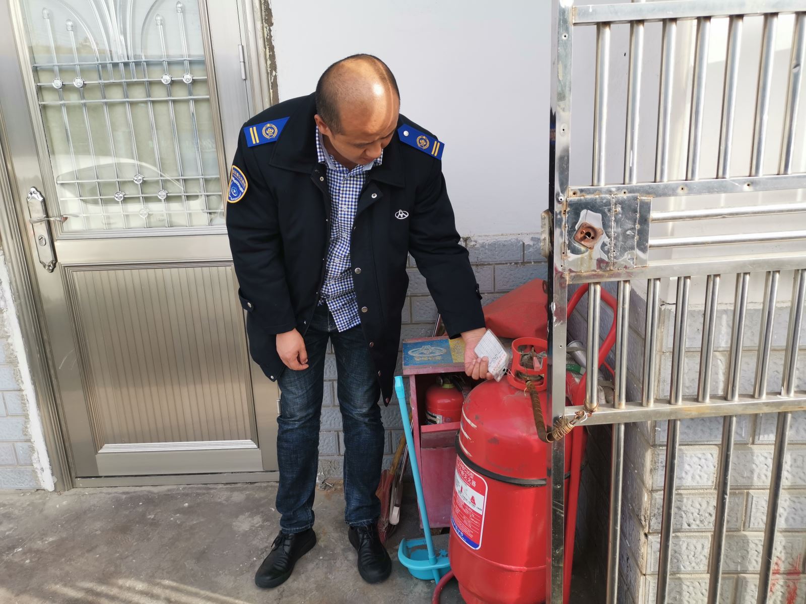 公交集團公交事業一部持續開展辦公場所安全隱患大排查大整治工作